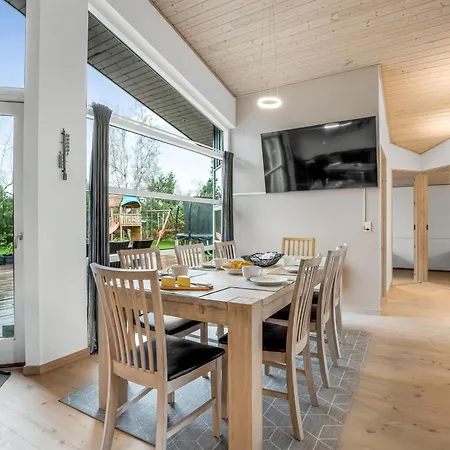 Feriehus Helena - 700m From The Sea By Interhome Bøtø By