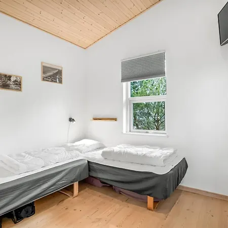 Holiday home Helena - 700m From The Sea By Interhome
