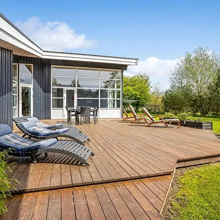 Helena - 700m From The Sea By Interhome Holiday home