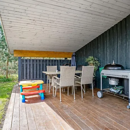 Helena - 700m From The Sea By Interhome * Boto By
